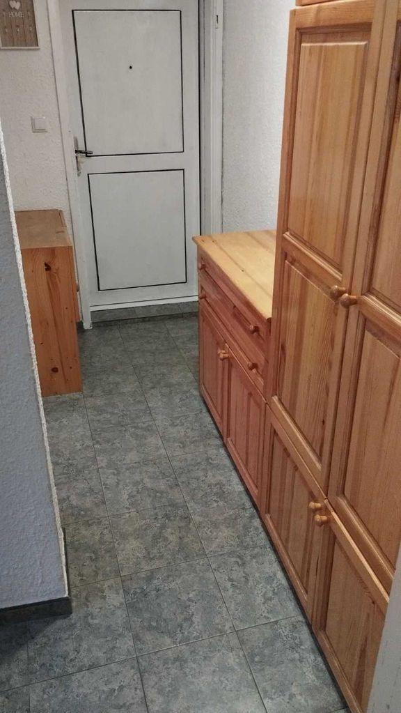 Дава се под наем Двустаен апартамент в Варна, Трошево - 50 кв.м за 306 € - Снимка #1
