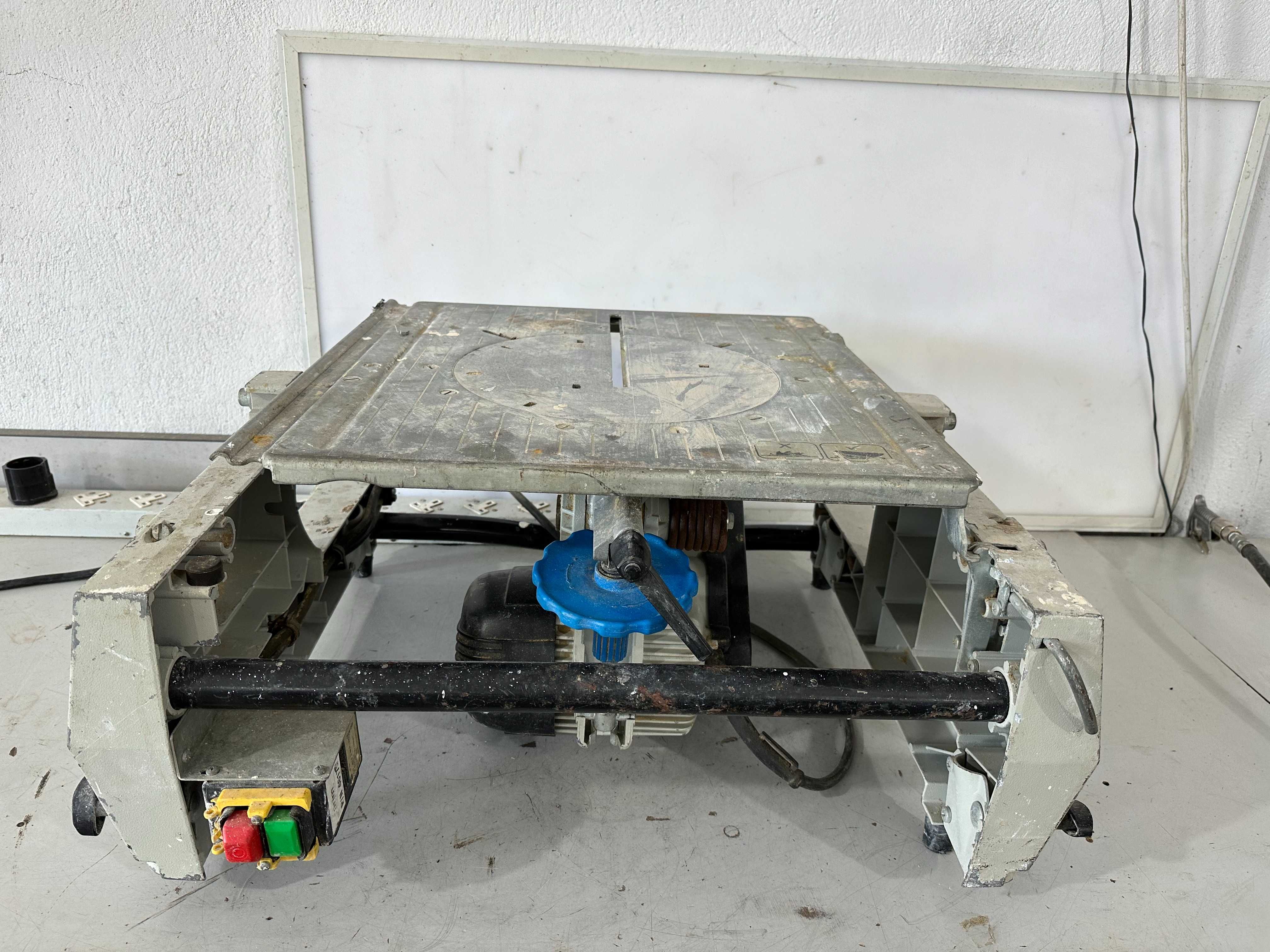 Циркуляр - Elu 1.65 kW