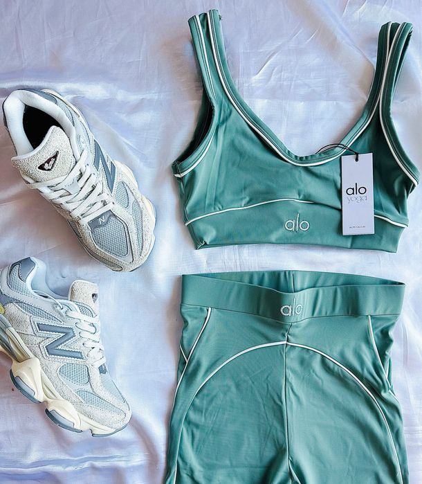 Дамски сет Alo