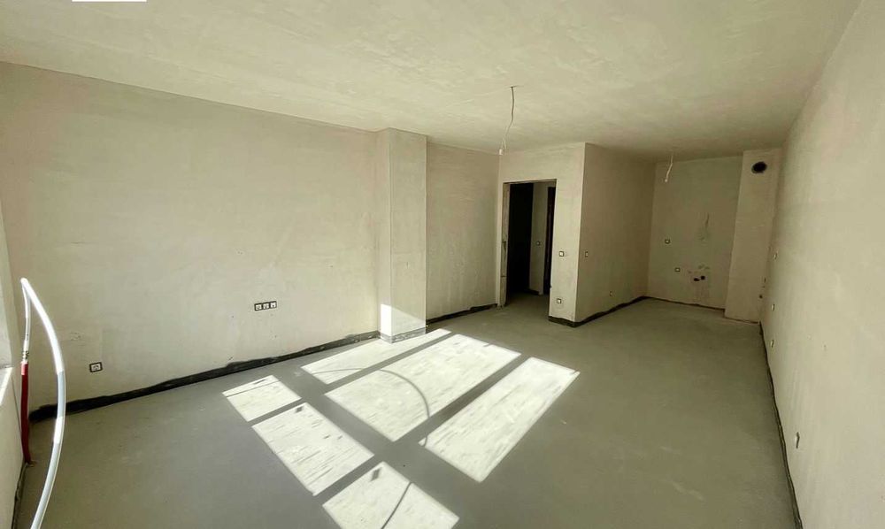 Тристаен апартамент във Връбница 2