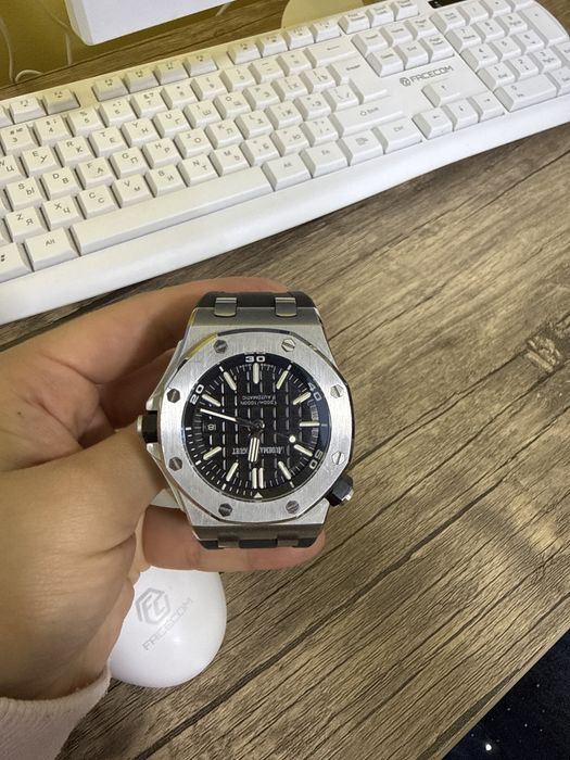 Срочно Кўл соат сотилади / срочно продаются часы