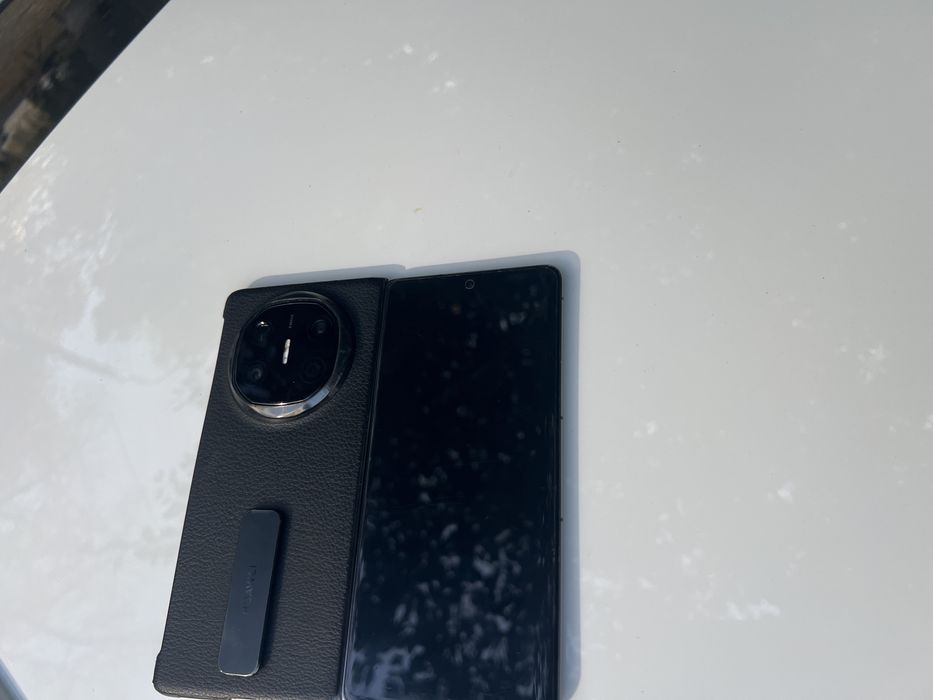Продам Huawei Mate X6 512гб