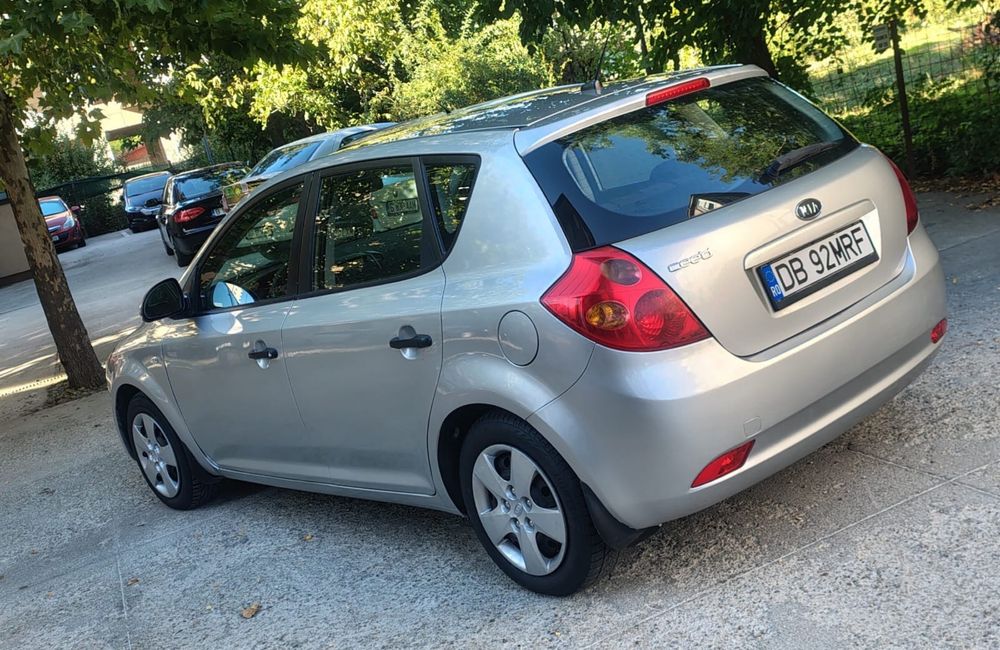 Vand Kia Ceed 2008 1.4i