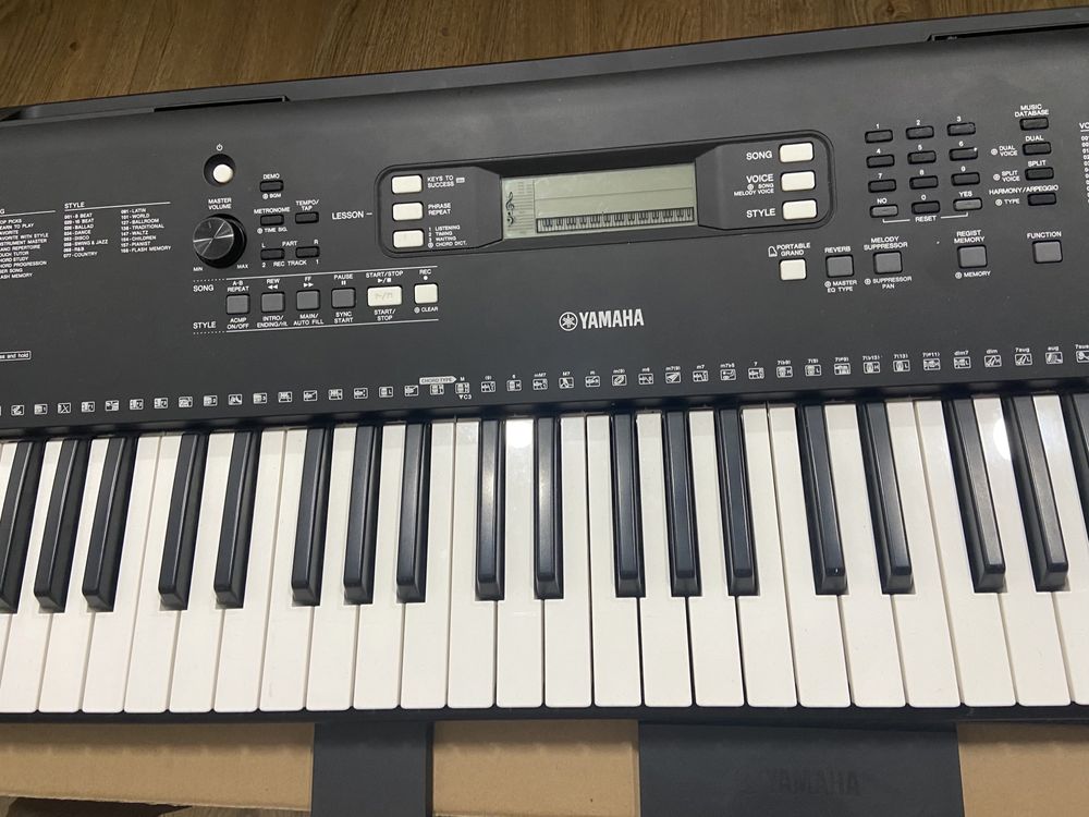 Yamaha psr ew300