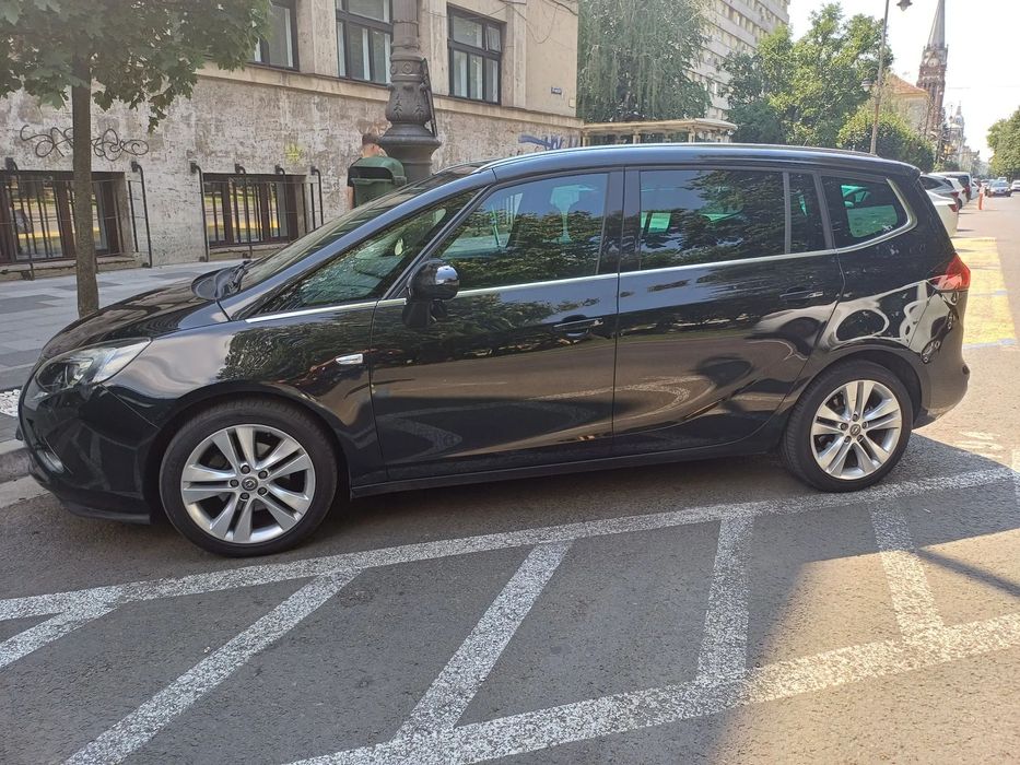 Opel Zafira Opel zafira c tourer 2.0cdti 130cp