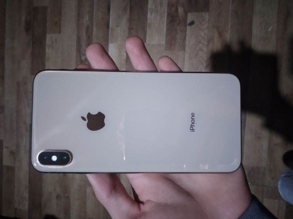 iPhone xs max 256