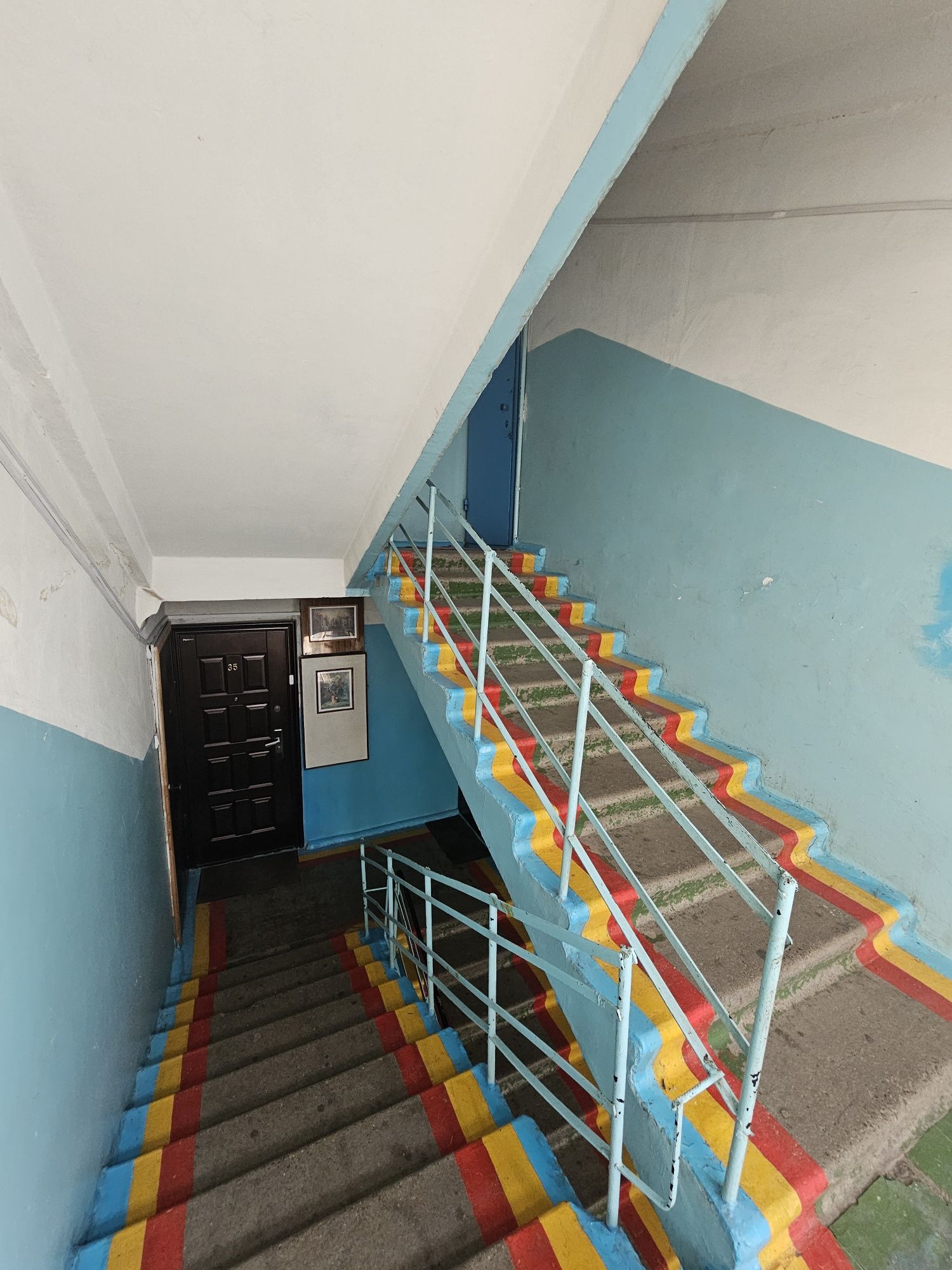 2к. Город. Продаю двухкомнатную квартиру в центре на пр.Абдирова, д.23