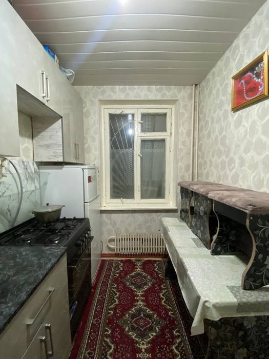 2хоналик 2этаждан квартира сотилади 17мактабни оркаси 570млн утилади