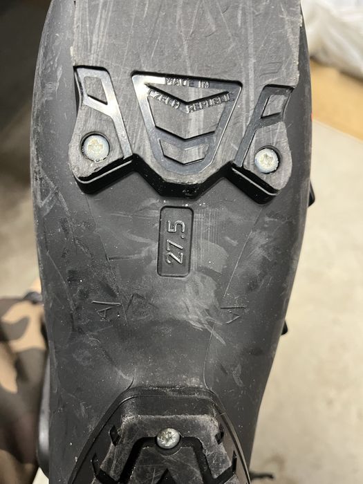 Ски обувки Fischer Cruzar 90 , 27.5 Mondo