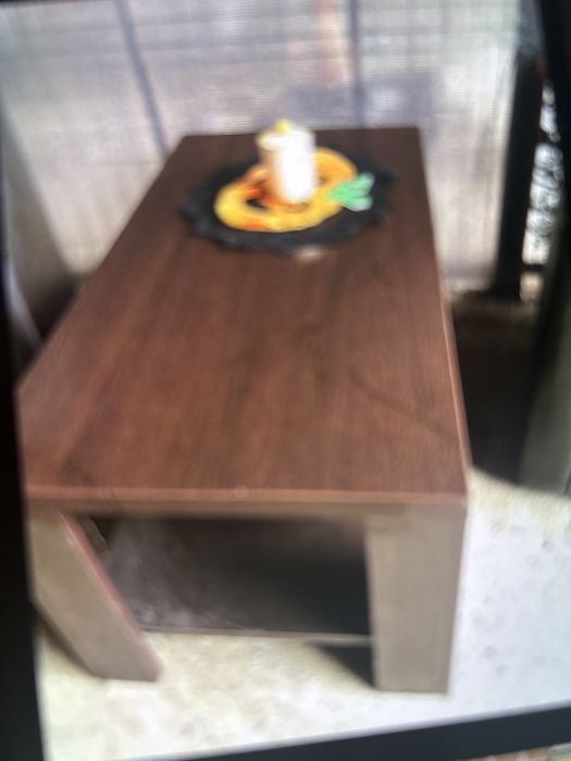Masa si doua fotolii