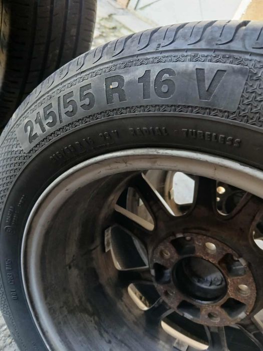 Гуми с джанти 16