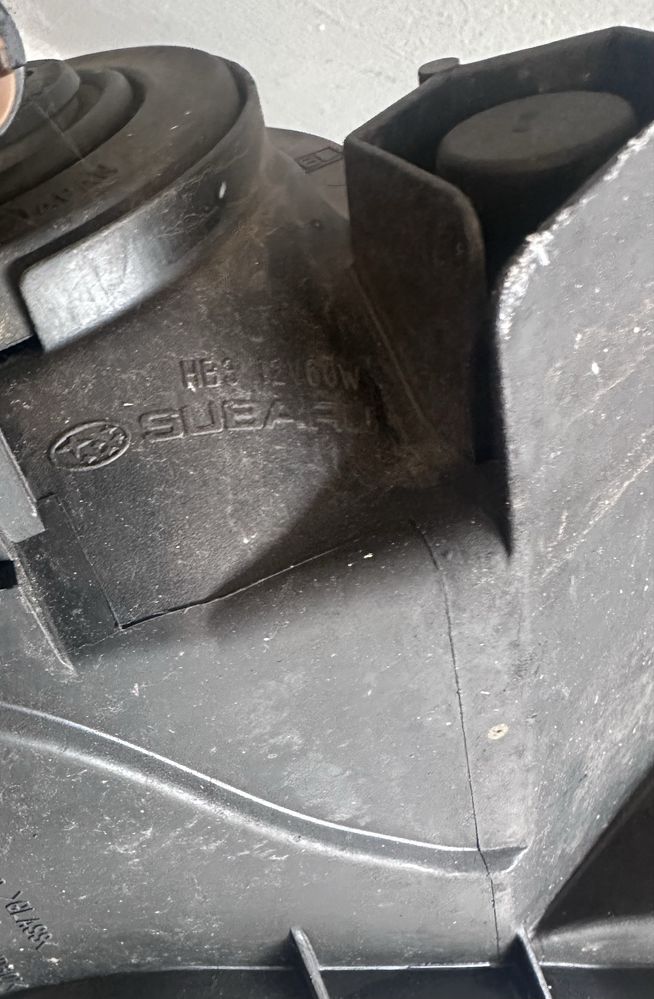 Оригинални фарове Subaru Legacy/Outback B14