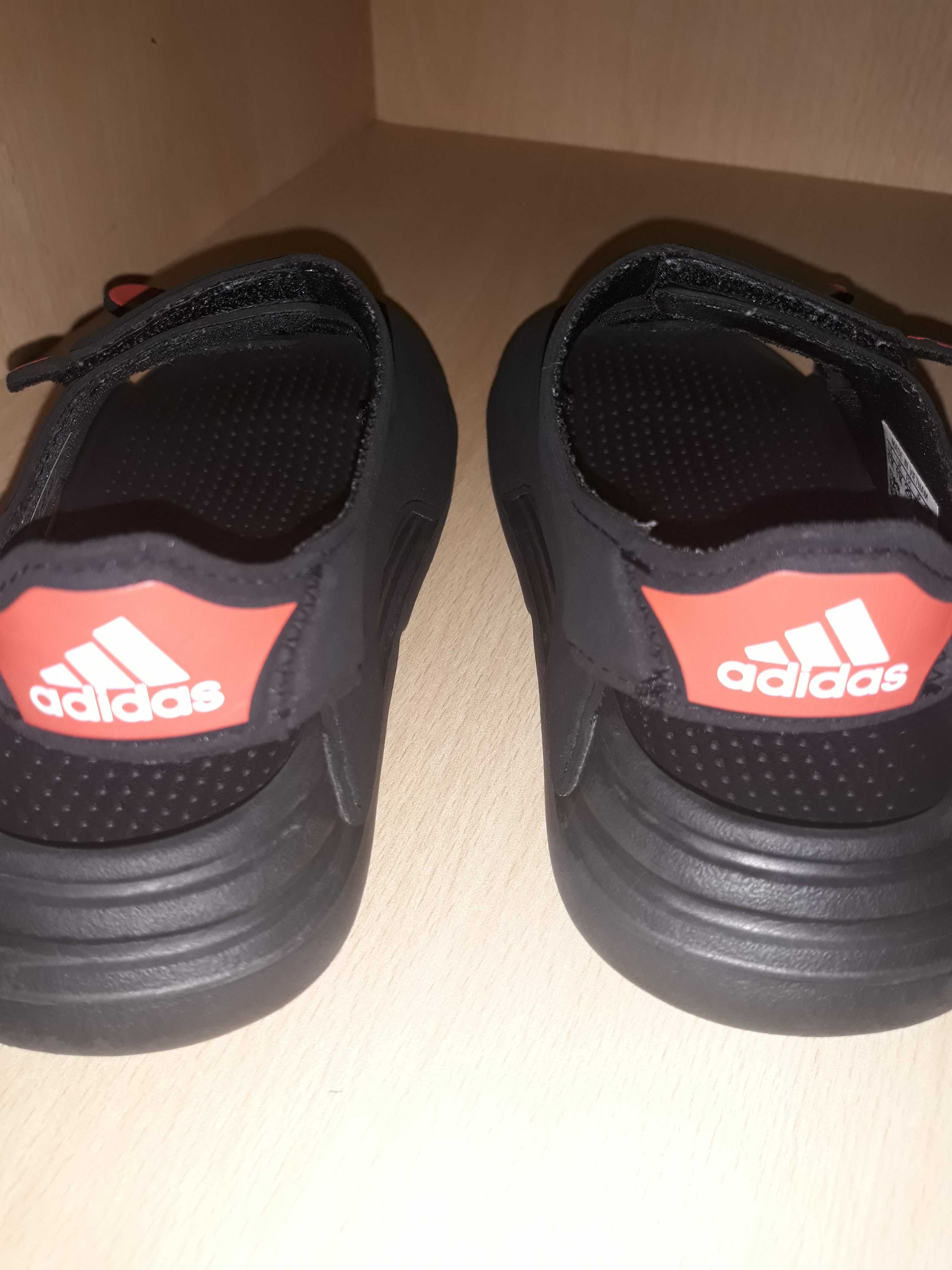 Детски сандали adidas