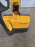 Transpaleta catarg jungheinrich emc110
