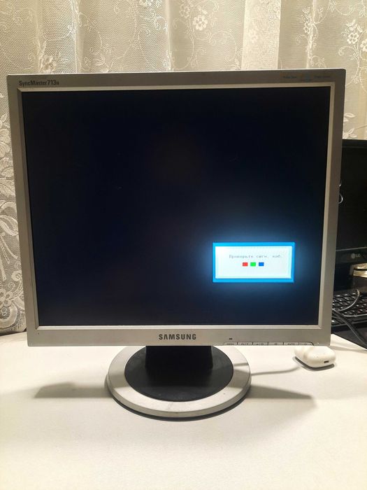 Продам монитро для компьютера