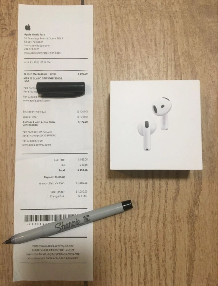 casti airpods 4 noi