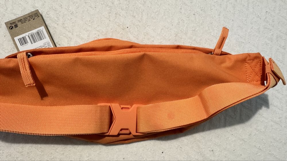 Nike borseta /waist bag / bum bag / crossbody bag 3 L