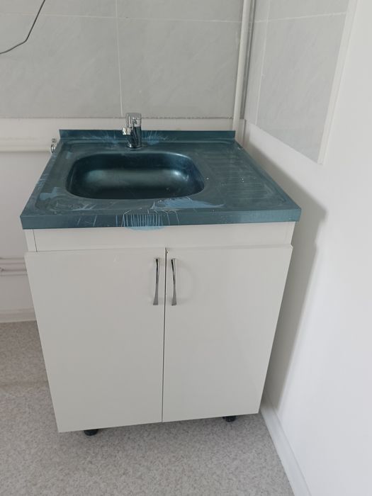 Столешница 

Продам НОВЫЕ М