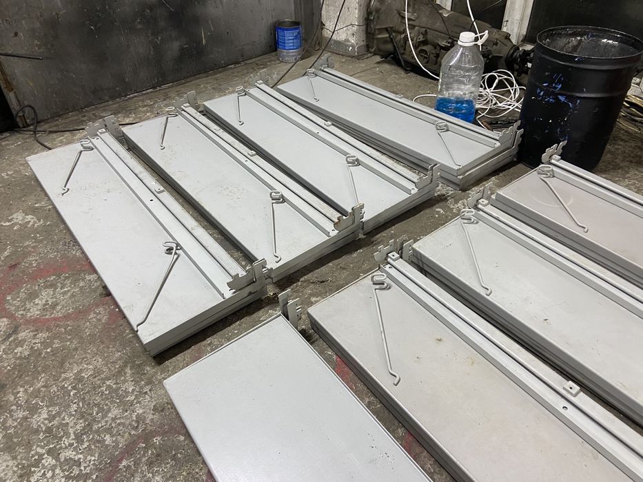 Полки металические