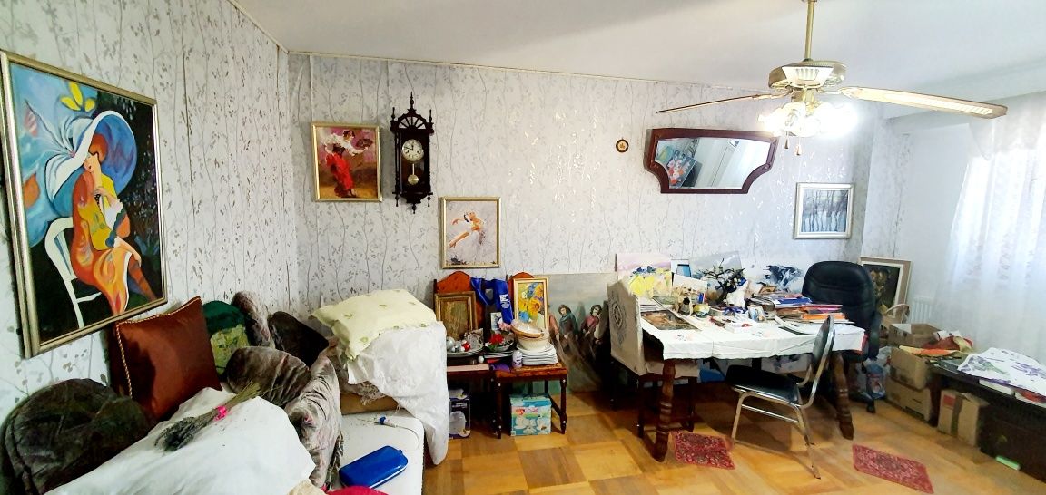 Vând ap 3 cam Mazepa2 ved Dunăre str Armata Poporului, f spatios 76 mp