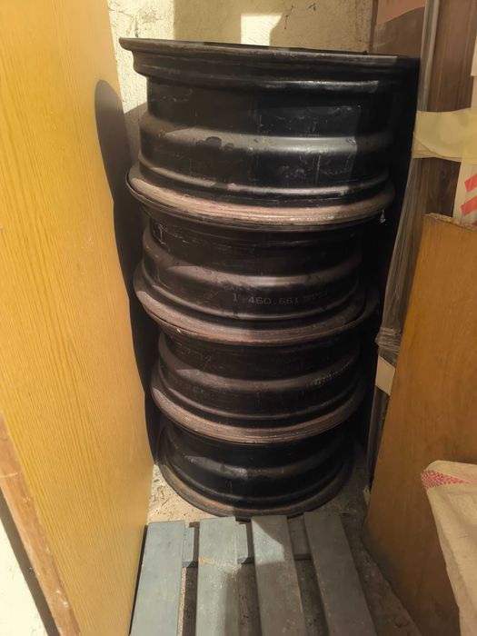 Метални джанти размер 16 ЕТ64 5х108