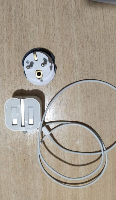 IPhone zaryadchik original