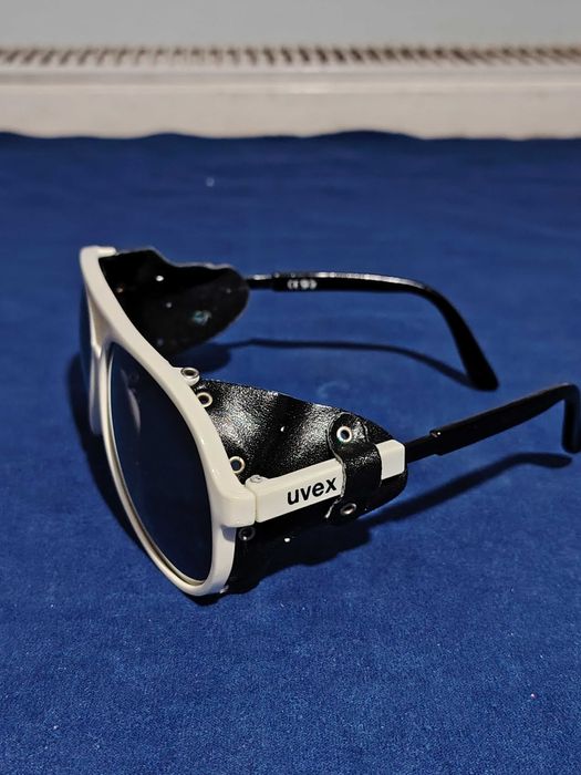 UVEX  ochelari  de soare