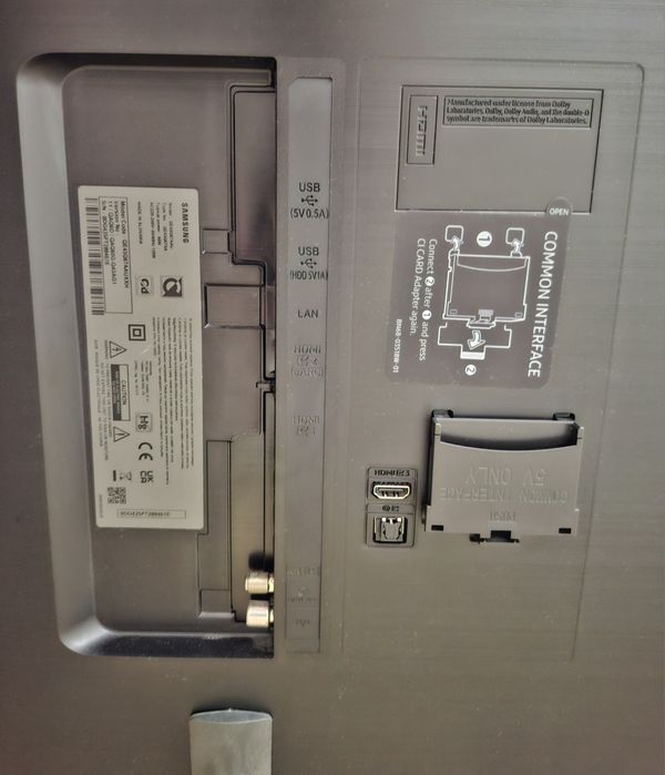 Vând urgent Tv QLED SMART Samsung 4k