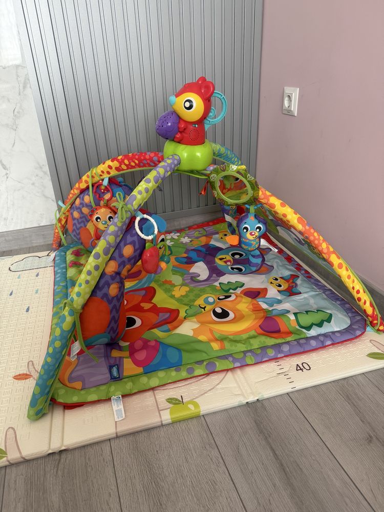 Активна гимнастика playgro