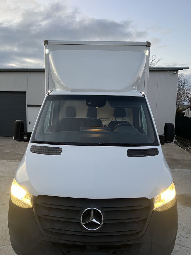 Mercedes Benz Sprinter 516