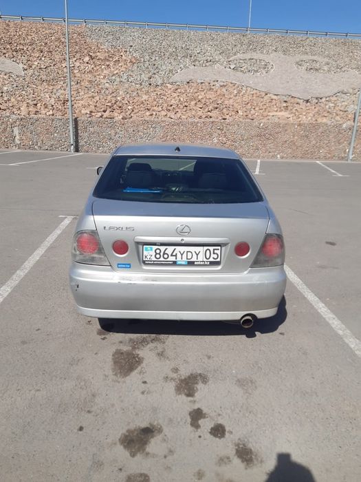 Лексус IS200 мммм