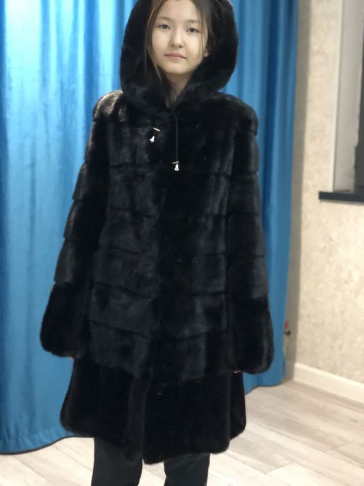 Норковая шуба черный