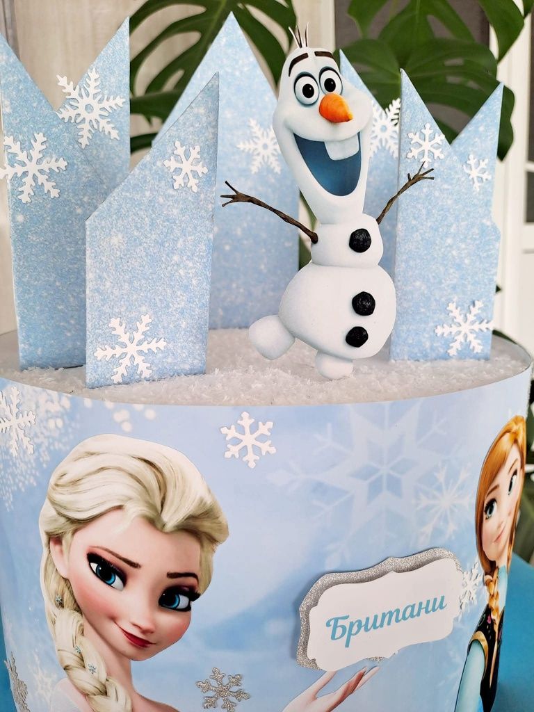 Картонена торта Frozen