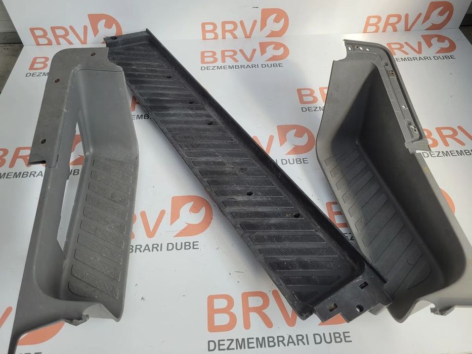 Scarita culisanta / fata pentru Mercedes Sprinter Euro 4 / Euro 5 (200