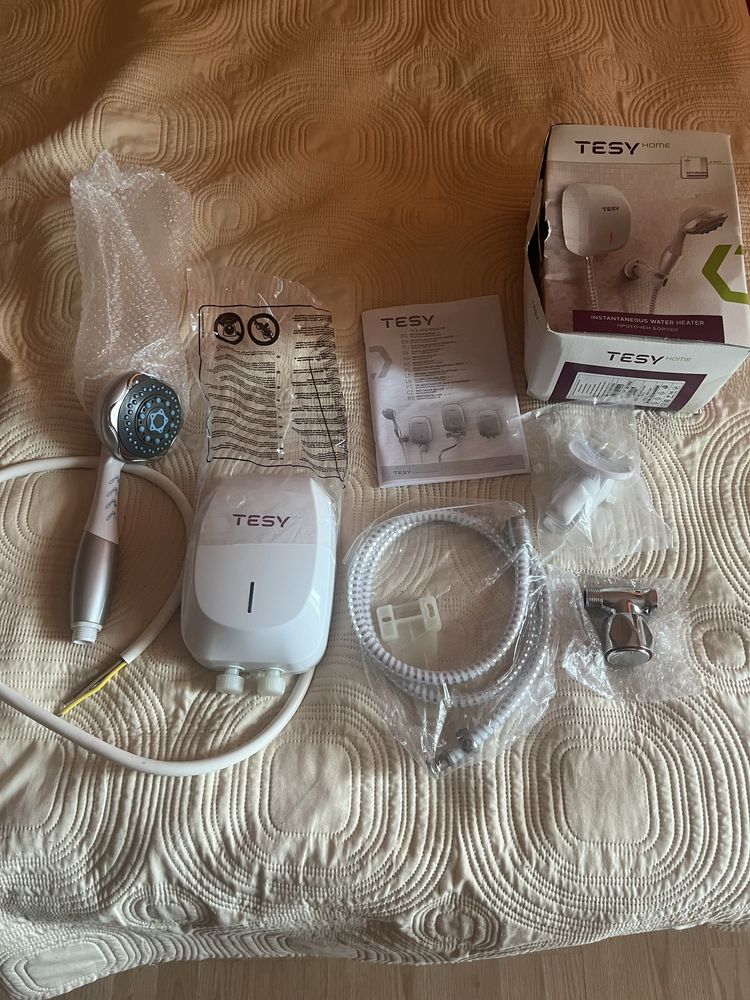 Продавам проточен бойлер Tessy 7KW