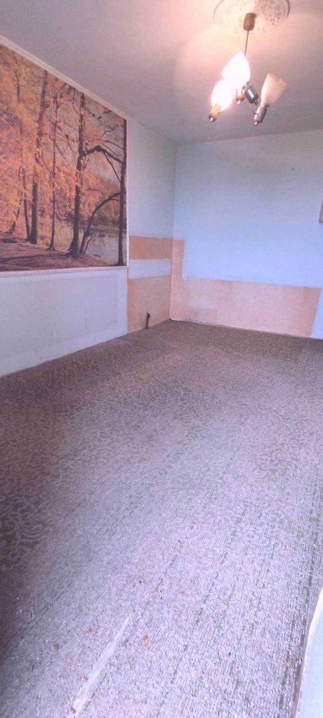 Продава се Едностаен апартамент в Шумен, Добруджански - 44 кв.м за 1333 €/кв.м - Снимка #1