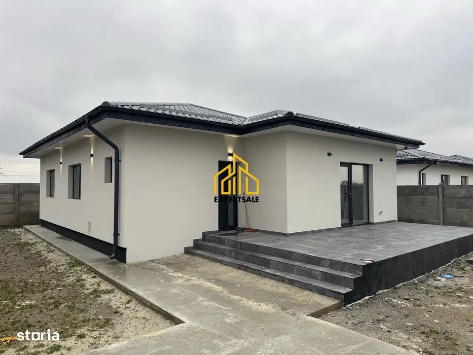 Casa Domnesti/ 400 MP/