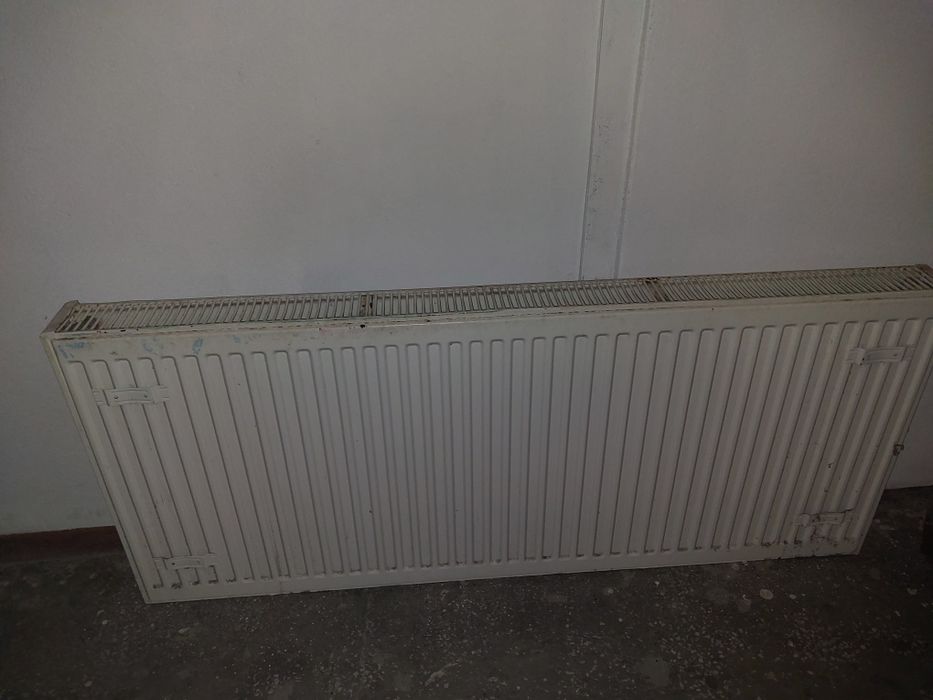 Calorifer otel 1400×600 22 in stare buna