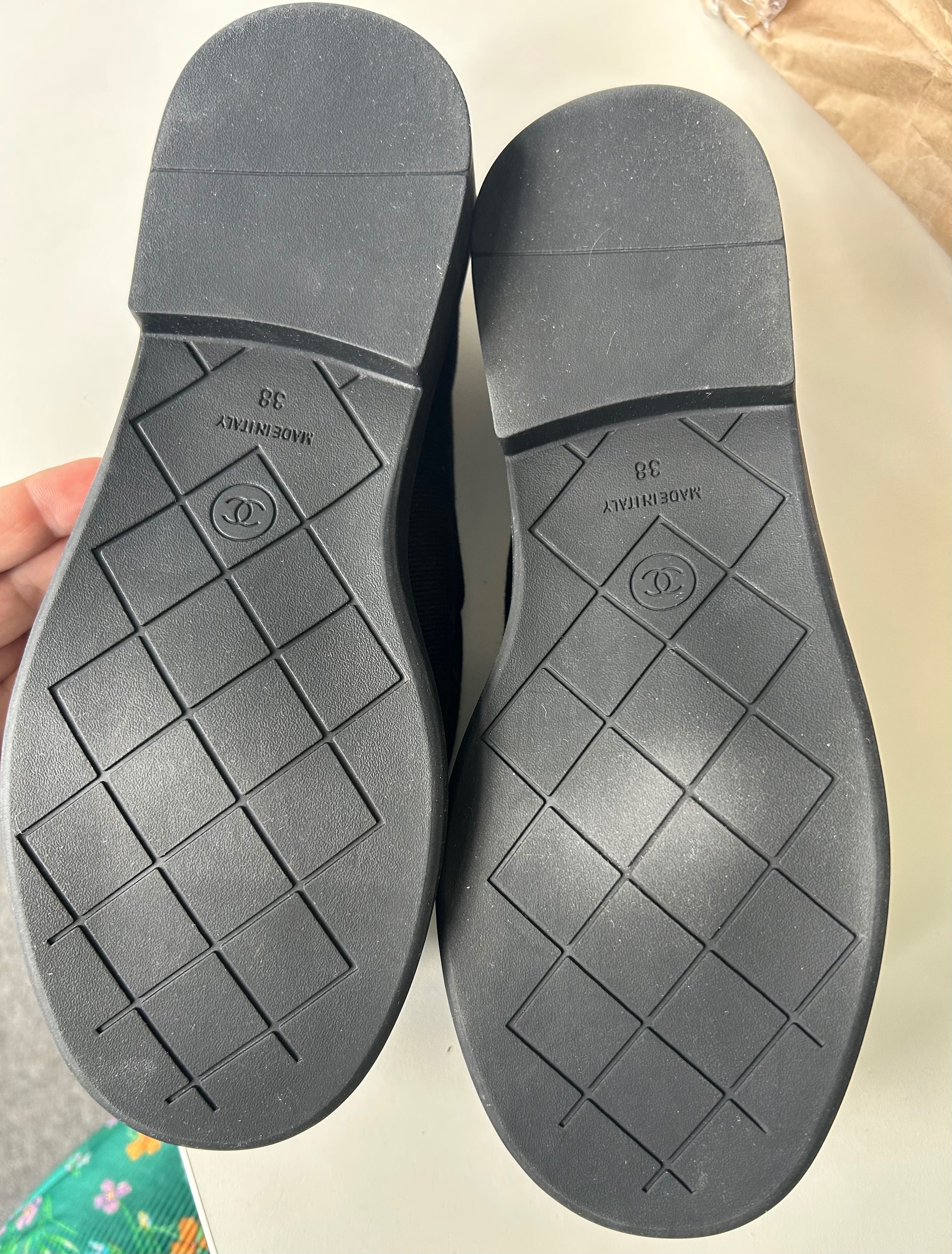 Обувки Chanel loafers
