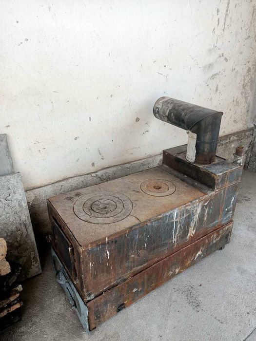 печь угольная , цена- 25000тг