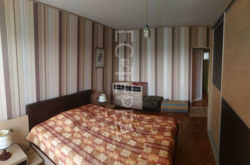 Продава се Тристаен апартамент в София, Света Троица - 88 кв.м за 2216 €/кв.м - Снимка #3