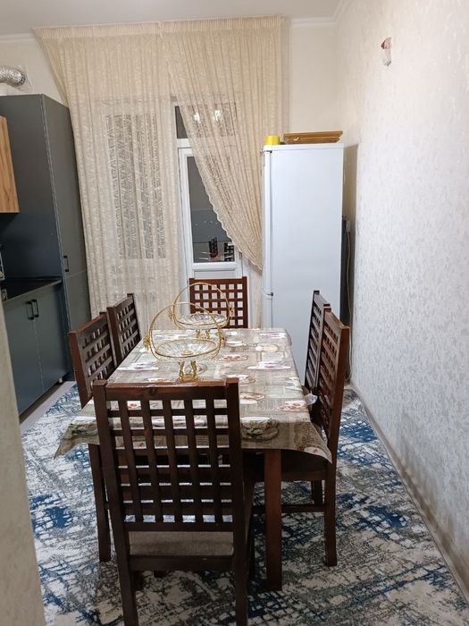 Uy sotiladi 3 hona 16 etaj