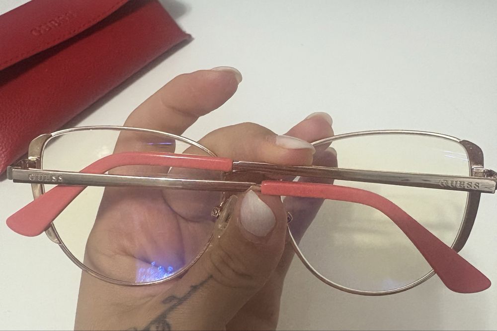 Ochelari cu rama Guess si lentila de protectie PC