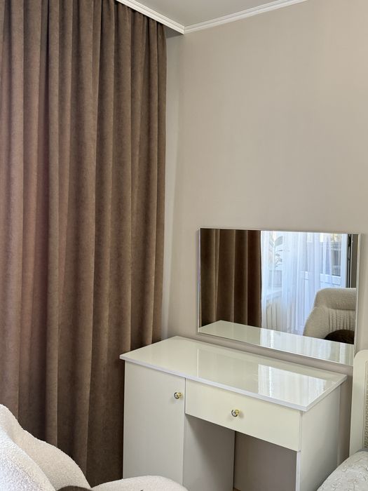 Туалетный стол в хорошем  состоянии