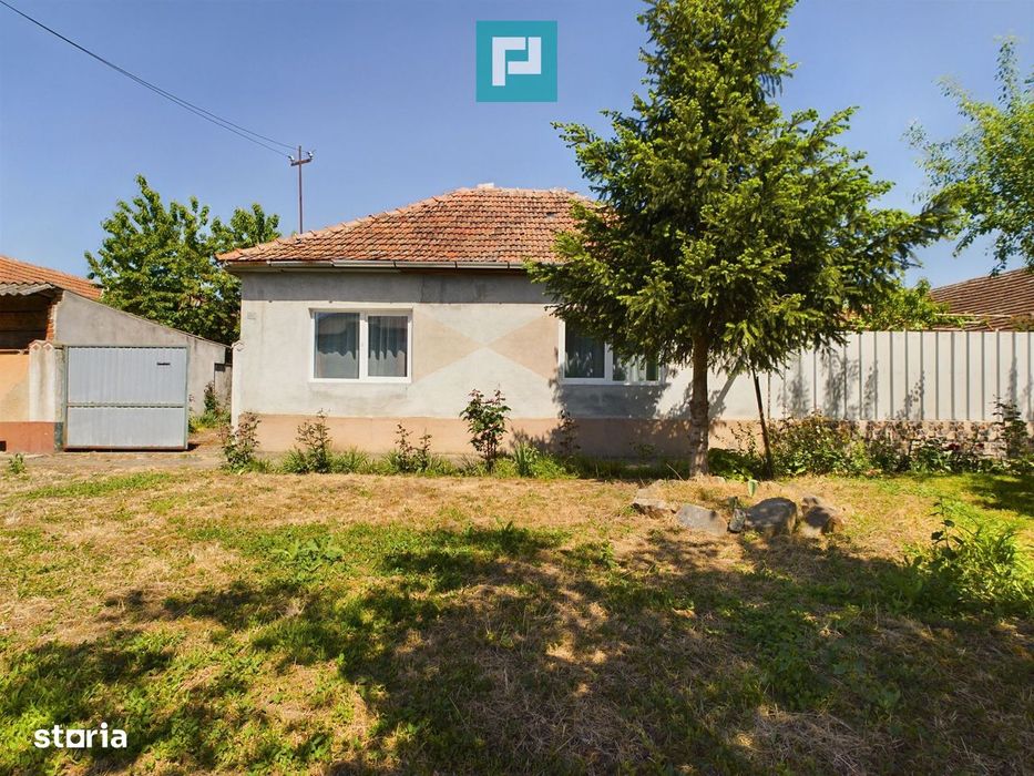 Casă cu 4 camere în Cruceni