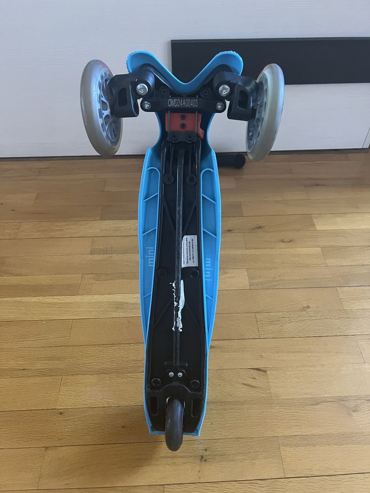 Тротинетка Micro Mini 2 Go Deluxe