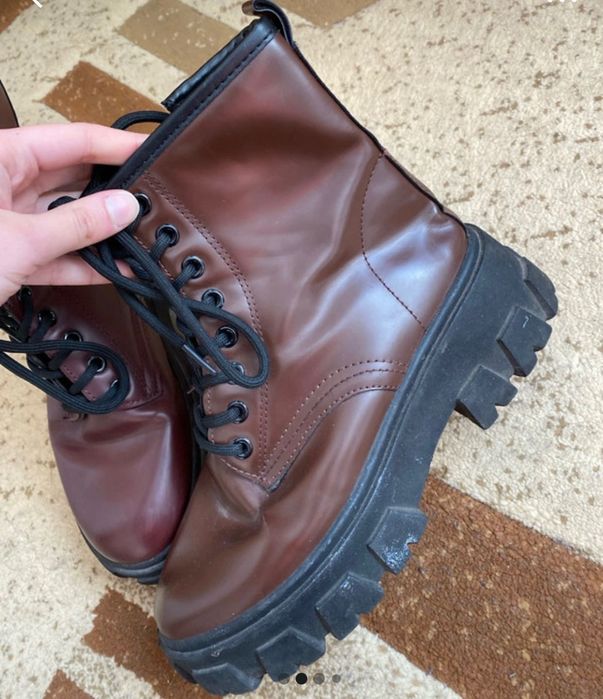 Vand bocanci toamnă-iarna