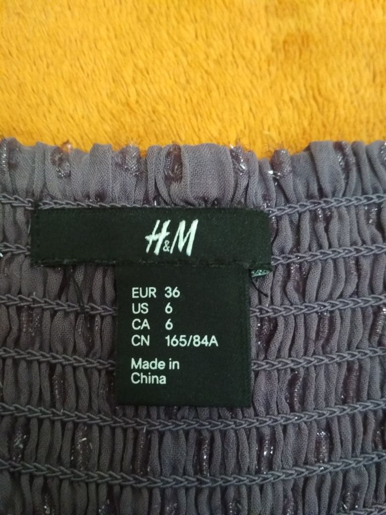 Продам платье H&M, модного фиолетового цвета. Размер 36 евро