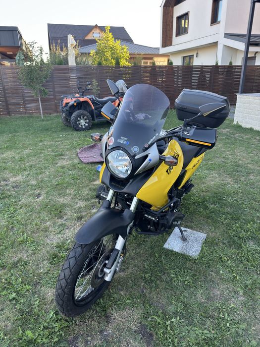 Honda Transalp XL700V ABS