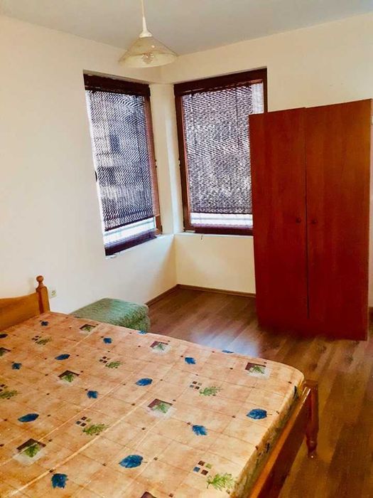 Дава се под наем Двустаен апартамент в Бургас, Братя Миладинови - 58 кв.м за 185 € - Снимка #2